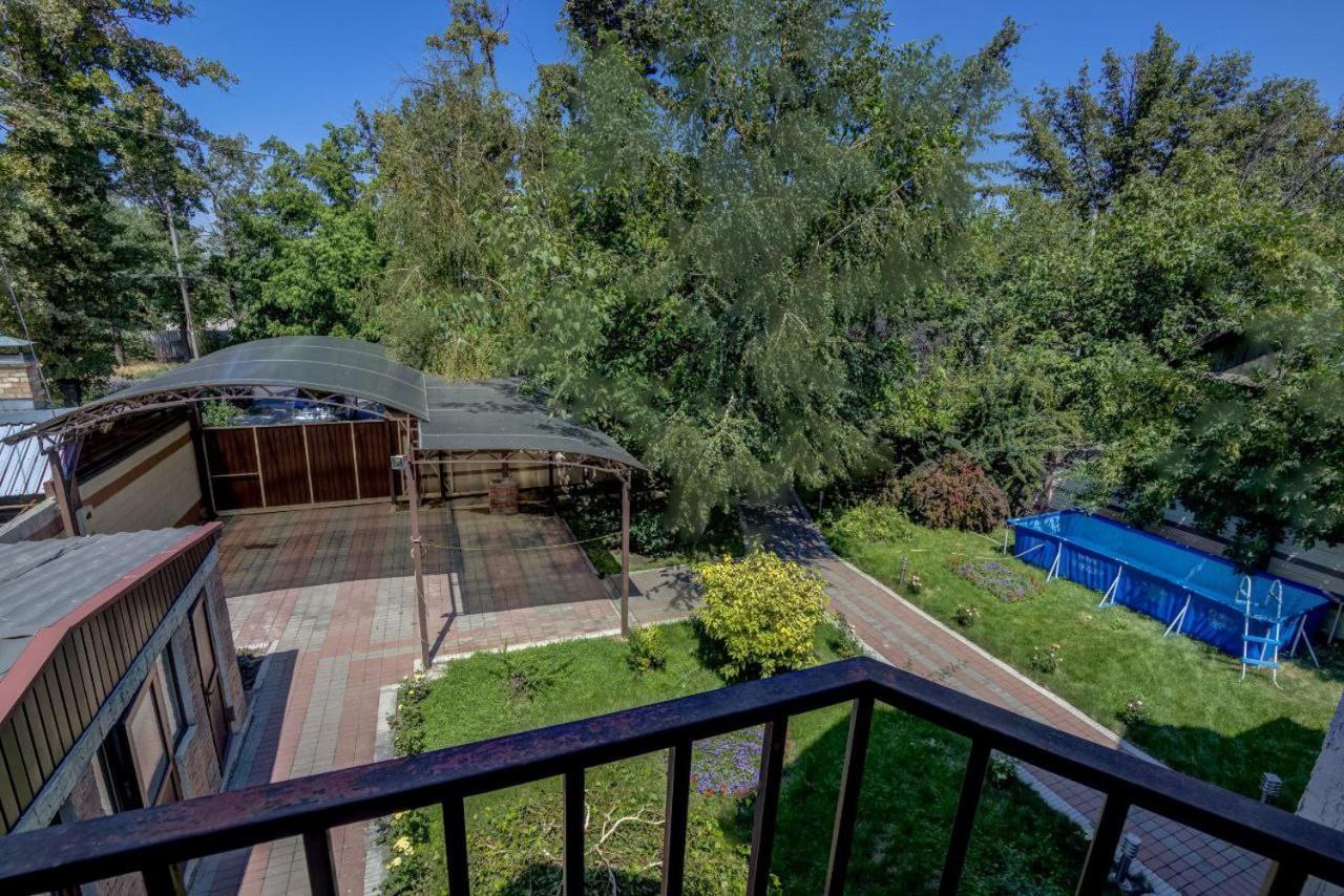 Opera Bed&Breakfast Bişkek Dış mekan fotoğraf