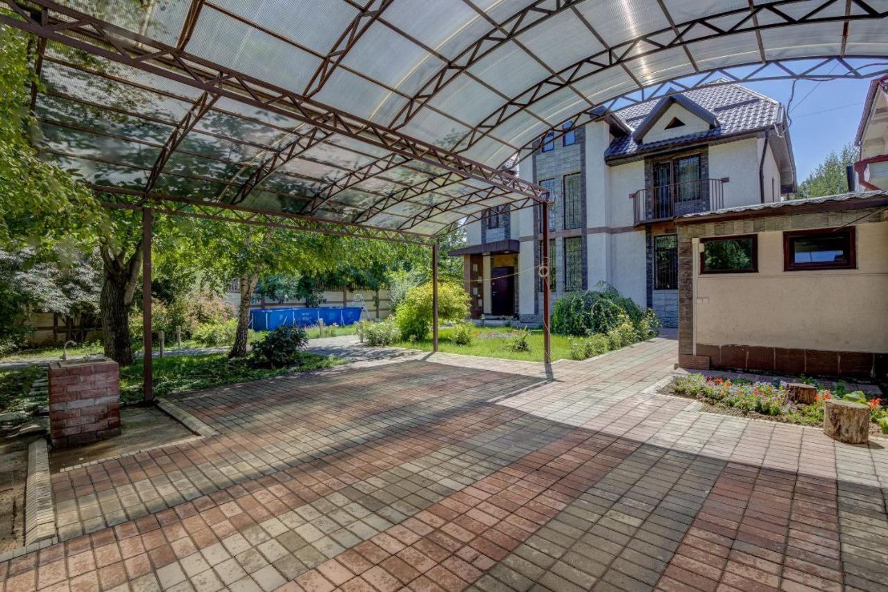 Opera Bed&Breakfast Bişkek Dış mekan fotoğraf